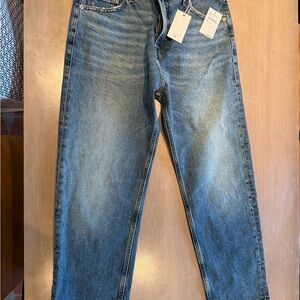 Prefect jeans for fall!! Good American Blue Straight Jeans Classic Style NWT